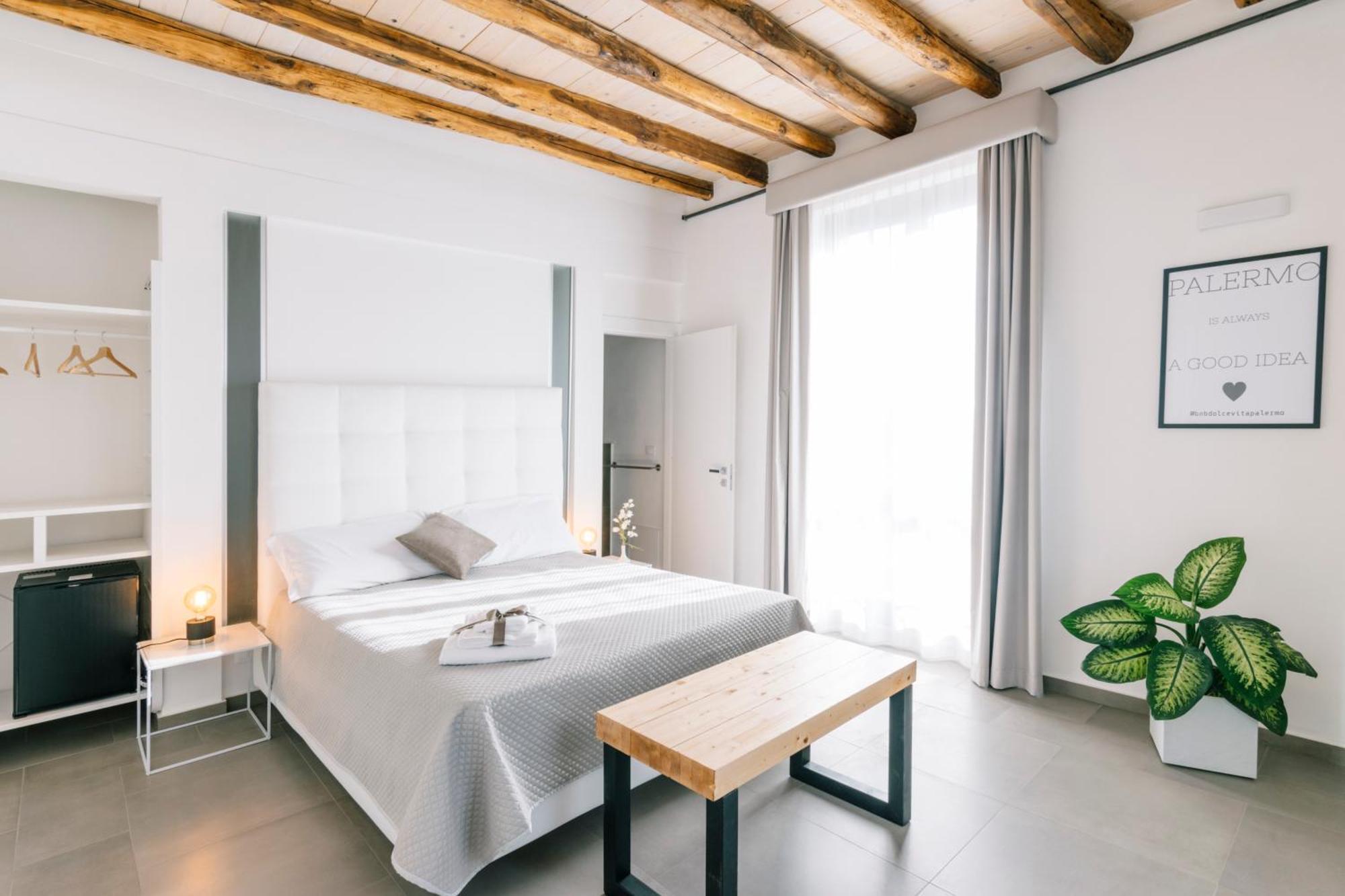 Bnb Dolcevita Gold Apartment Palermo Exterior photo